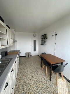 BEL APPARTEMENT 3 PIECES MEUBLÉ - CHAUFFAGE COMPRIS - AMIENS SUD - Photo 5