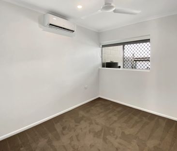 Relaxed Railway Estate Living – Convenient, Comfortable & Close to ... - Photo 2