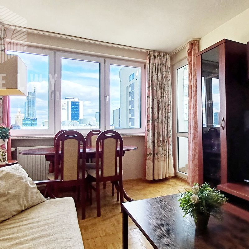 2 pokoje z wyjątkowym widokiem na centrum miasta - Zdjęcie 1