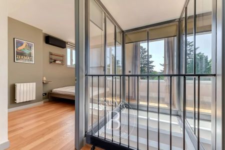 Location Appartement 4 pièces 167m² ECULLY 69130 - Photo 3