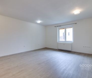 Pronájem bytu 2+kk - Photo 2