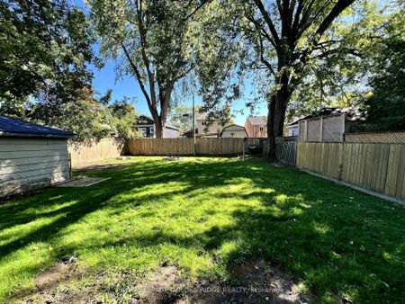 For Lease - 367 Hollywood Drive, Georgina, Ontario - Photo 5