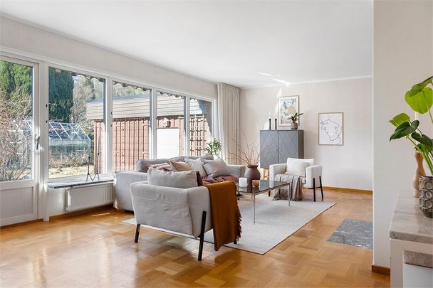 Tuvängsvägen, Torslanda - Photo 1