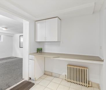 For Lease - 35 Twenty Fourth Street Unit# Lower, Toronto, Ontario - Photo 4