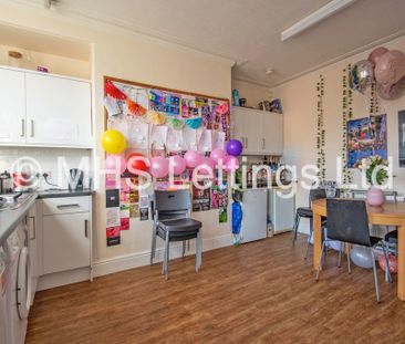 7 Bedroom End Terraced House for rent in The Village Street - Photo 1