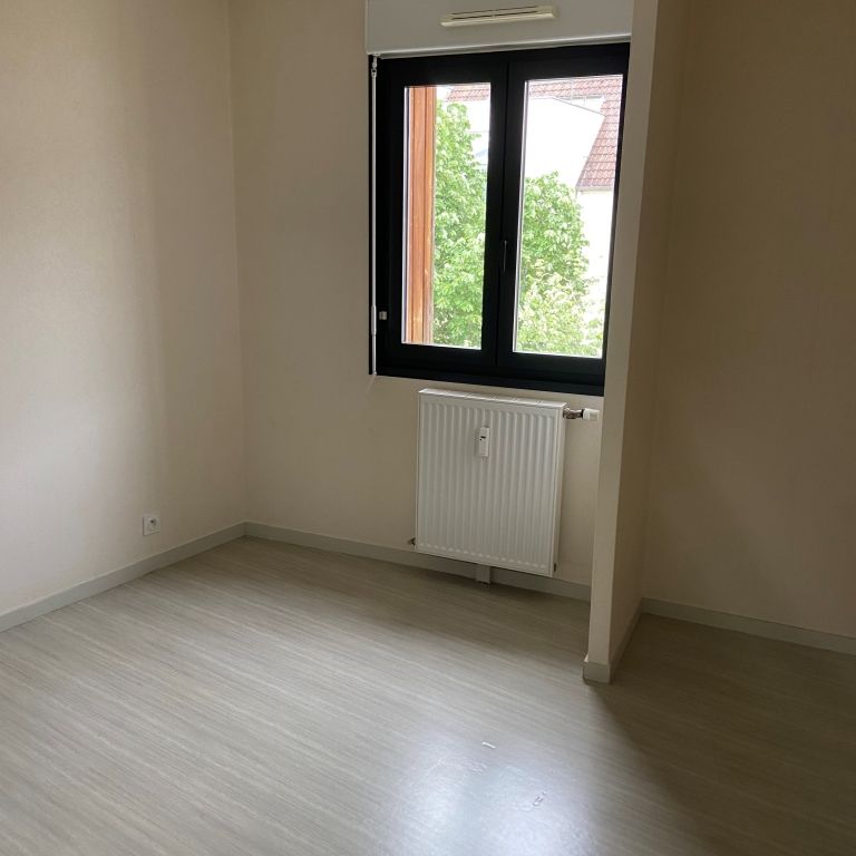 T3 de 64,7 m² - 2 rue saint vincent Gevrey-Chambertin - Photo 1