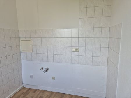 Gemütliche 1-Zimmer-Wohnung mit Balkon und schöner Aussicht - Photo 3