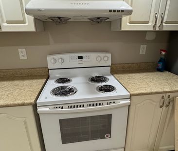 For Lease - 9 Elsmere Road Unit# Basement, Brampton, Ontario - Photo 4