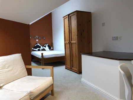 15 Club Street, Sharrow - Photo 2