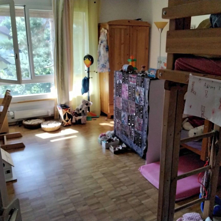 Grosszügige Wohnung in kinderfreundlicher und grüner Wohnoase - Photo 1