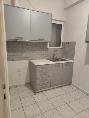 Studio/Γκαρσονιέρα για ενοικίαση - Βύρωνας, - Photo 1