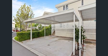 Modern 2 Bedroom Townhouse in Bundoora! - Photo 4