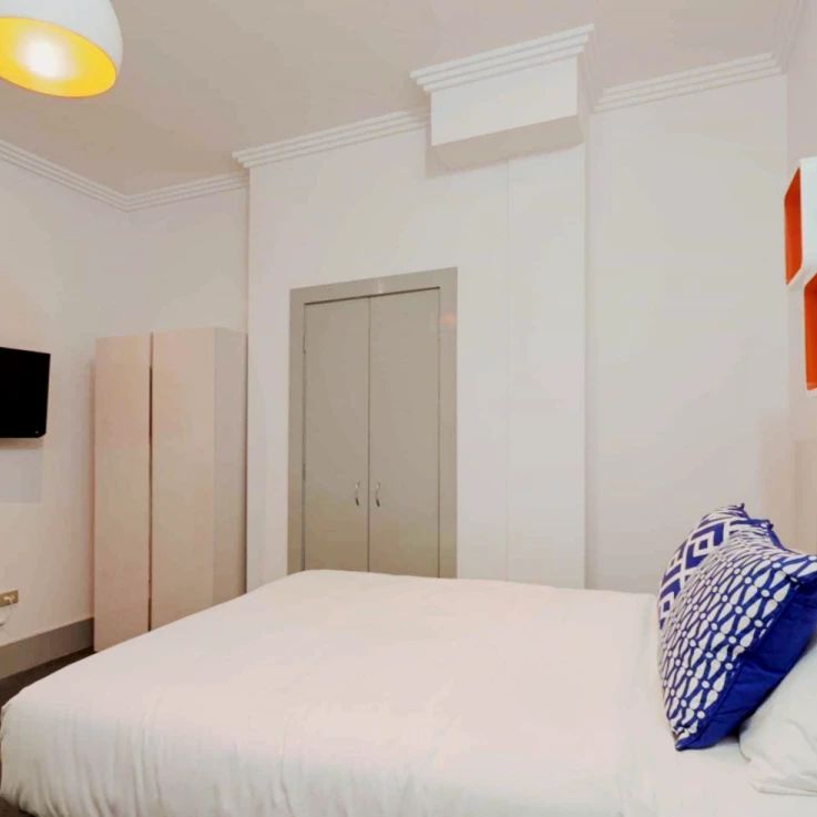 Inviting residence close to Moore Park, Sydney - Photo 1