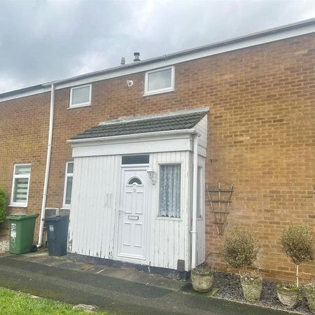 2 bedroom terraced house to rent - Photo 4