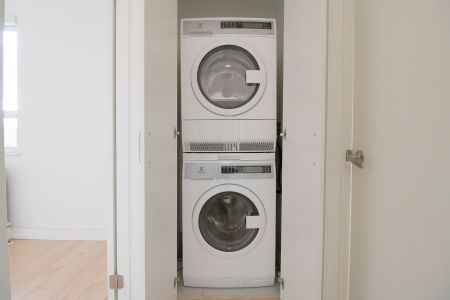 For Lease - 4 Benson Avenue Unit# 8, Mississauga, Ontario - Photo 4