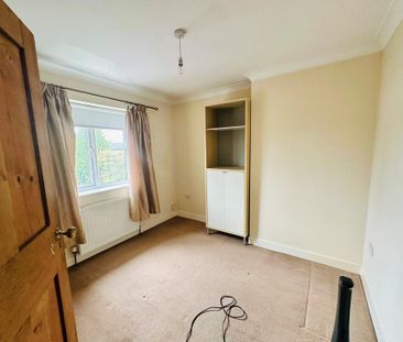 3 bedroom terraced house to rent - Photo 2