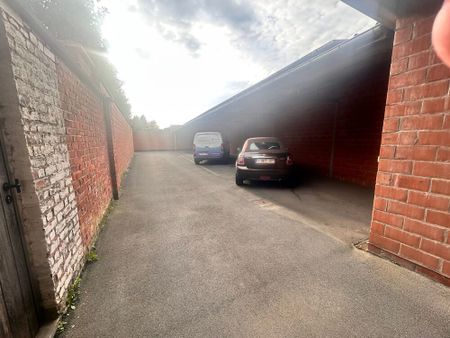 Gezellig 2 slaapkamer appartement in hartje Roeselare! - Foto 3