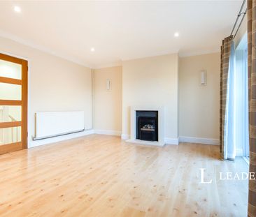 3 bedroom maisonette to rent Hitchin Road, Shefford, Bedfordshire, ... - Photo 2