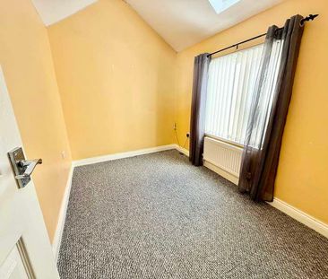 Oxford Street, Griffithstown, Pontypool, NP4 - Photo 3