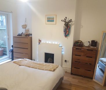 2 Bed Flat, Beechdale Road, SW2 - Photo 5