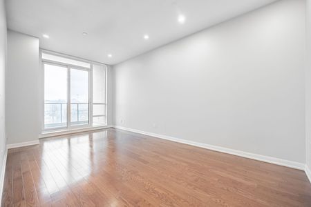 For Lease - 215 Sherway Gardens Road Unit# 314, Toronto, Ontario - Photo 2