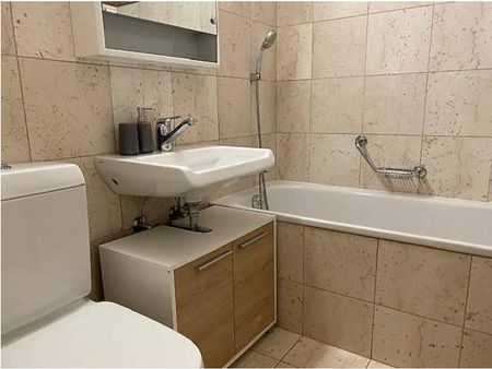 Furnished studio in Eaux-VIves. - Foto 5