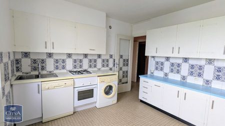 Location Appartement 4 pièces 107m² DIJON 21000 - Photo 2