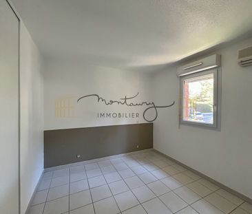 COUP DE COEUR : P3 AVEC TERRASSE ET PARKING EN DERNIER ETAGE - Photo 4