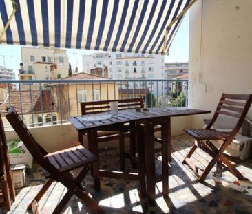 Juan-Les-Pins centre, beau studio meublé avec coin nuit, ter - Photo 5