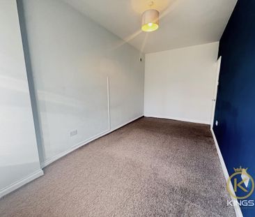 2 bedroom ground floor flat to rent - Photo 6