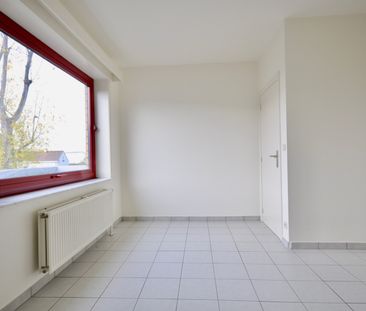 Instapklaar appartement langsheen invalsweg naar Ronse - Photo 2