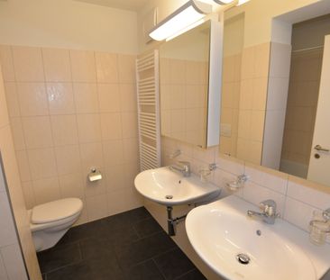 Urban apartment with shared piazza - Photo 6