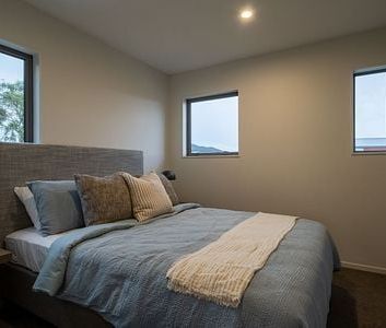 Modern 2BR Townhouse in Mangere East! - Photo 3