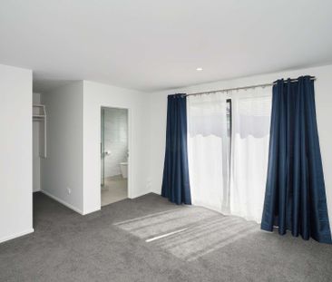 Stunning 4-Bedroom Modern Home in Beachgrove, Kaiapoi - Photo 1