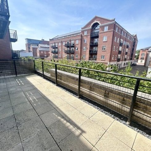 St Wulstans Court, Worcester, WR5 - Photo 1