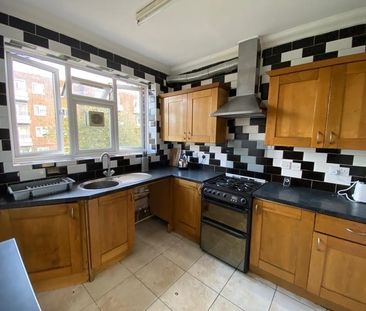 Room in a Shared Flat, Nine Elms Station, SW8 - Photo 5