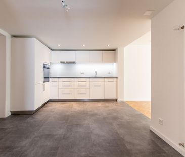 Charming 2-room apartment in the heart of Murten - Photo 2