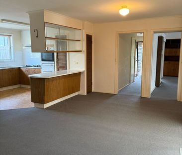 226 Gallaghers Road, Glen Waverley - Photo 4
