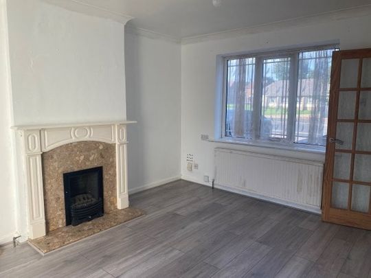 Nightingale Avenue, Eastleigh - Photo 1