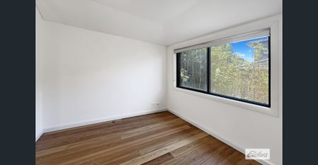 HOLDING DEPOSIT RECEIVED - Photo 4