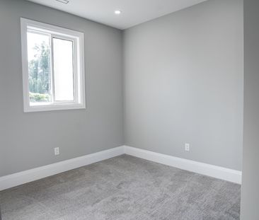 For Lease - 309 Nelson Street, Brantford, Ontario - Photo 4