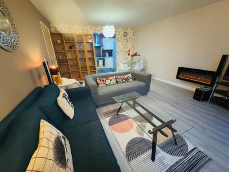 2 Bed Penthouse, Skyline, B1 - Photo 4