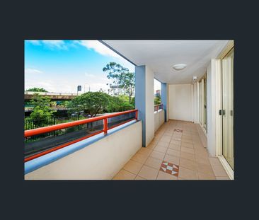 Pyrmont - The Darlington Apartments - Photo 4