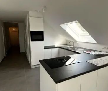LICHTRIJK, SPLINTERNIEUW dakappartement met zonnepanelen - Photo 1