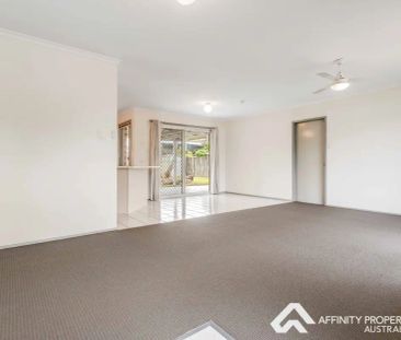 13 Scotts Ct, Kallangur QLD 4503 - Photo 2