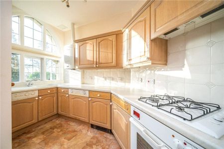 Wharfe Grange, Wetherby, LS22 - Photo 2