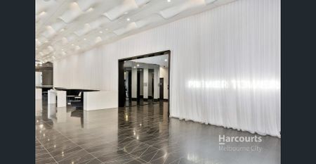 Stunning Apartment in Premier Tower - Fully furnished - Photo 4