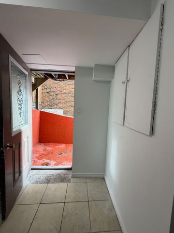 For Lease - 41 Broadbridge Drive Unit# Unit 1, Toronto, Ontario - Photo 4