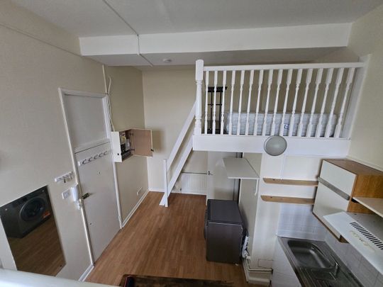 Studio Flat, High Road Leytonstone, E11 - Photo 1