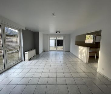 WICHELEN - Gelijkvloers appartement met garage. - Photo 4